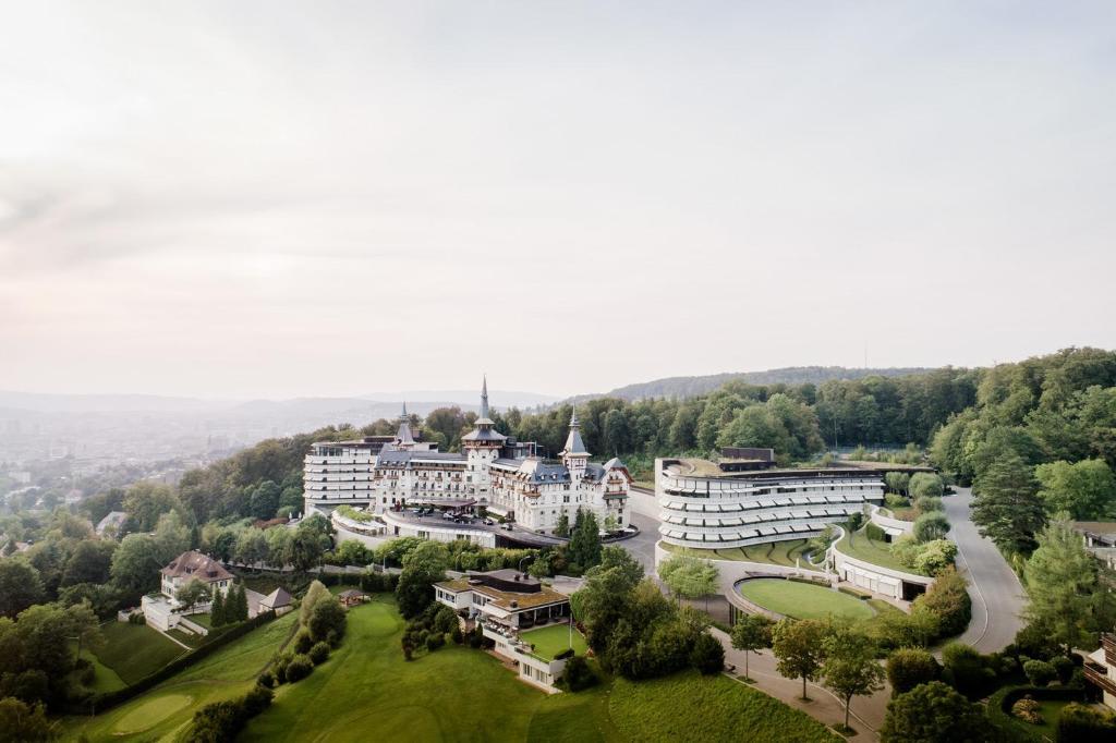 The Dolder Grand, un hôtel emblématique surplombant Zurich